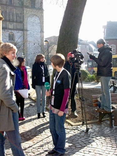 alle fleißig bei der Arbeit