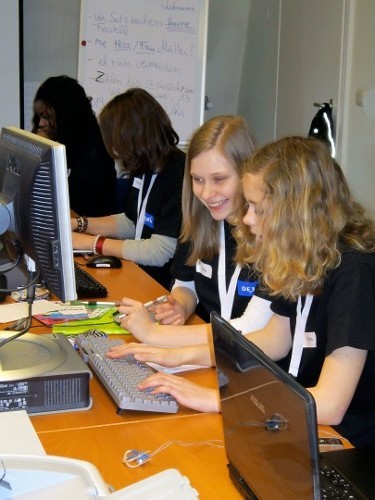 Zeitungsredaktion bei der Arbeit