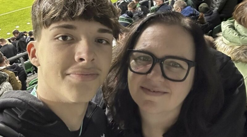 Katja Szislowski-Reucker mit Begleitung im Tallaght Stadion, Dublin (Irland)